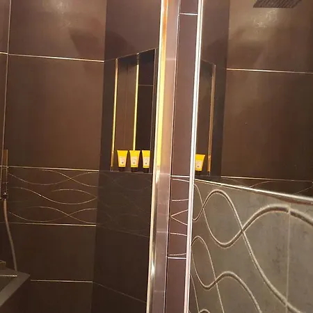 Apartamento Bnbutler - Broletto 39 - A Few Steps To The Duomo And La Scala *