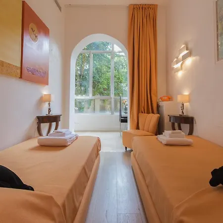 Apartamento Bnbutler - Broletto 39 - A Few Steps To The Duomo And La Scala